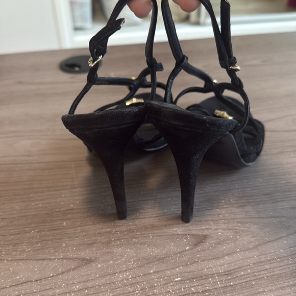 Gucci suede, leather Leather Sandals
Women's Size: 8B - Picture 3 of 6